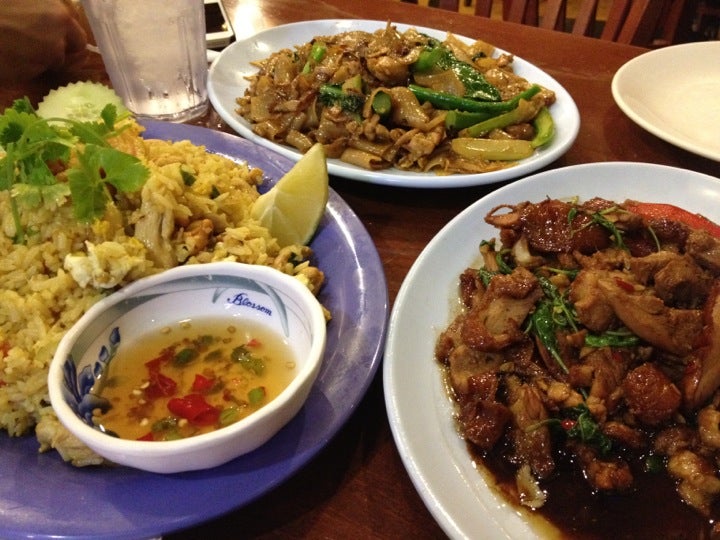 Ruen Pair Restaurant