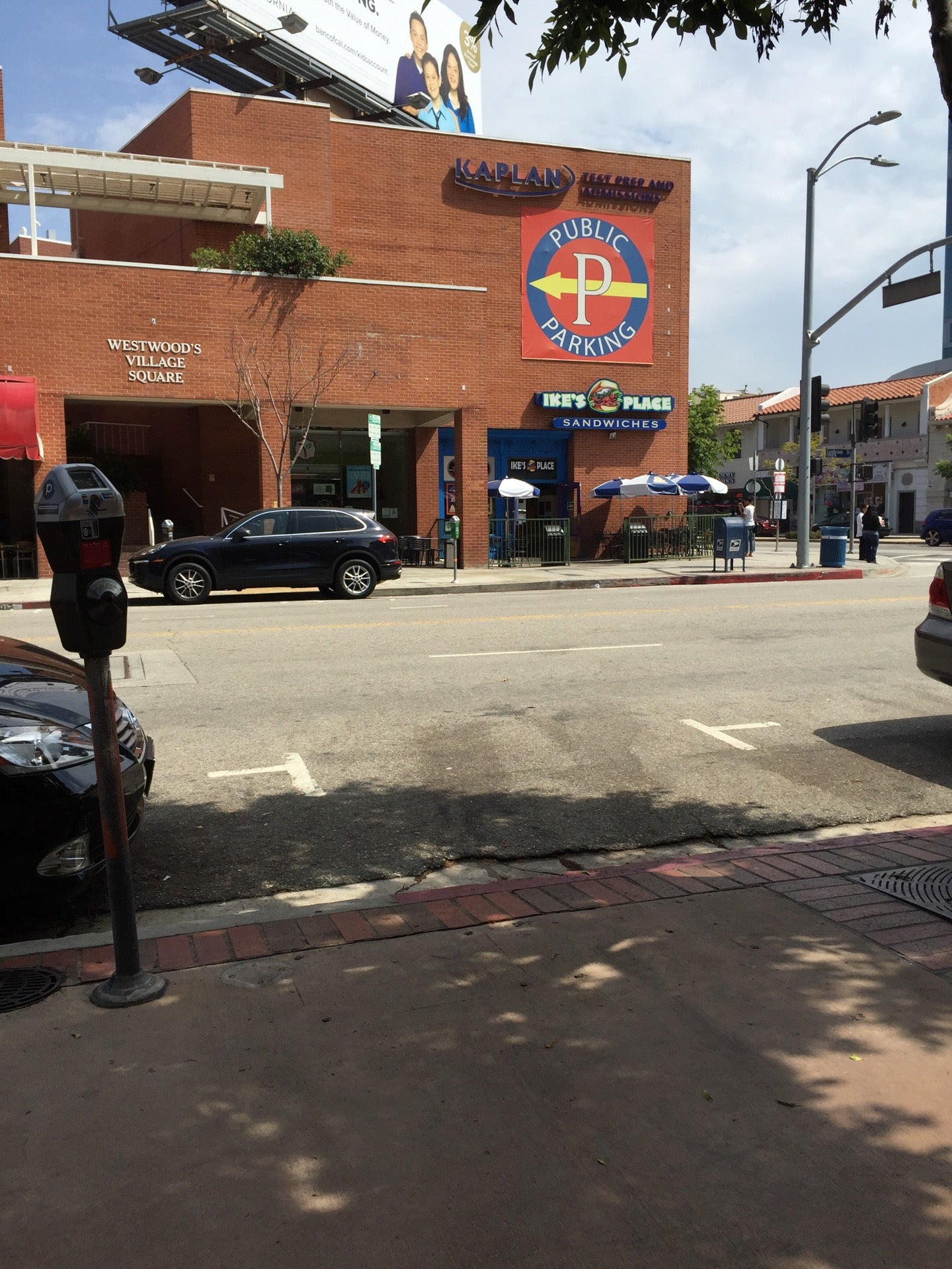 Noah's NY Bagels photo 3