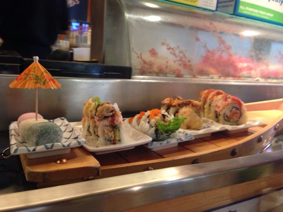 Sushi Boat Restaurant photo 4