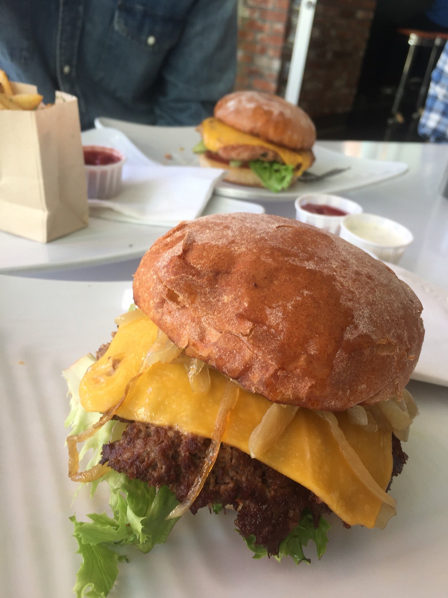 Burger Lounge photo 2
