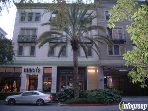 Maggiano's Little Italy photo 5